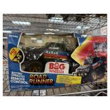 VINTAGE ROAD RUNNER RC CAR VINTAGE ROAD RUNNER RC CAR