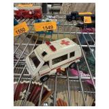 VTG GEN 1 TRANSFORMERS RATCHET VTG GEN 1 TRANSFORMERS RATCHET