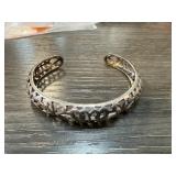 LARGE STERLING SILVER CUFF BRACELET LARGE STERLING SILVER CUFF BRACELET
