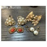 LOT OF EARRINGS LOT OF EARRINGS