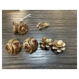 LOT OF EARRINGS LOT OF EARRINGS