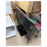 42IN DYNEX FLAT SCREEN TV POWERS ON 42IN DYNEX FLAT SCREEN TV POWERS ON