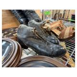ANTIQUE EARLY 20TH C SHOES BELLAS HESS & CO NY ANTIQUE EARLY 20TH C SHOES BELLAS HESS & CO NY