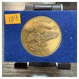 APOLLO 11 COMMEMORATIVE MEDAL