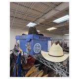 2PC COWBOY HATS 4X