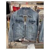 DENIM JACKET NEW W TAGS SZ L