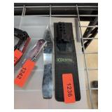 LOT OF THROWING KNIVES