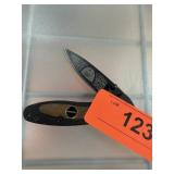 MUSTANG FOLDING POCKET KNIFE