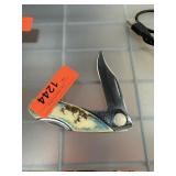 DEER THEME FOLDING POCKET KNIFE