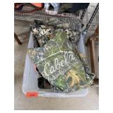 BIN OF MIXED CABELLAS HOODIE & HUNTING CLOTHES