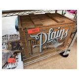 THE PLAINS WOOD BOX