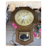ROBERTSHAW LUX ELECTRIC REGULATOR WALL CLOCK