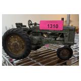 VTG DIE CAST TOY TRACTOR