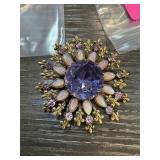 LARGE VINTAGE BROOCH / PIN