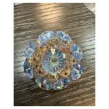VINTAGE BROOCH / PIN
