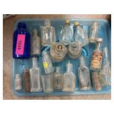 LOT OF VINTAGE & ANTIQUE BOTTLES