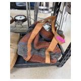 VERY NICE WOOL BAG W LEATHER STRAPS NOTE