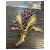 LARGE VINTAGE BROOCH / PIN