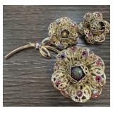 VINTAGE SARAH COVENTRY BROOCH & EARRINGS