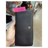 TORY BURCH ZIPPERED WALLET