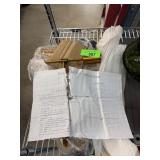 HANGING LIGHT FIXTURE NEW NOTE HANGING LIGHT FIXTURE NEW NOTE