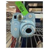 FUJI INSTAX INSTANT CAMERA FUJI INSTAX INSTANT CAMERA