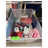 BIN OF MIXED PARTY SUPPLY / DECORATION BIN OF MIXED PARTY SUPPLY / DECORATION
