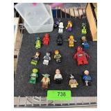 LOT OF LEGO MINI FIGURINES LOT OF LEGO MINI FIGURINES