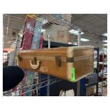 VINTAGE GATEWAY LUGGAGE SUITCASE VINTAGE GATEWAY LUGGAGE SUITCASE