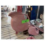 FIESTA LARGE & SMALL DISC PITCHERS FIESTA LARGE & SMALL DISC PITCHERS