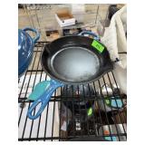 LE CREUSET CAST IRON SKILLET LE CREUSET CAST IRON SKILLET