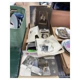 LARGE LOT OF VINTAGE PHOTOGRAPHS LARGE LOT OF VINTAGE PHOTOGRAPHS