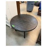 INDUSTRIAL STYLE ROUND ADJUSTABLE COFFEE TABLE INDUSTRIAL STYLE ROUND ADJUSTABLE COFFEE TABLE