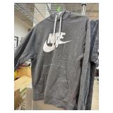 NIKE HOODIE SWEATER SIZE SMALL NIKE HOODIE SWEATER SIZE SMALL