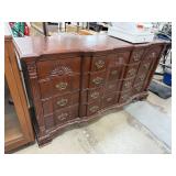 LARGE DRESSER PRETTY NICE LARGE DRESSER PRETTY NICE