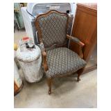 NICE UPHOLSTERED ARM CHAIR NICE UPHOLSTERED ARM CHAIR