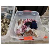 LOT OF SCARVES / CROCHETED ETC LOT OF SCARVES / CROCHETED ETC