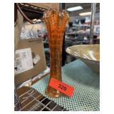 VINTAGE CARNIVAL GLASS SWUNG VASE VINTAGE CARNIVAL GLASS SWUNG VASE