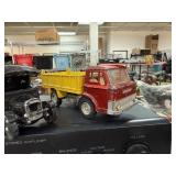 VINTAGE DINKY FOD D 800  TOYS DUMP TRUCK VINTAGE DINKY FOD D 800  TOYS DUMP TRUCK