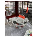 PIONEER WOMAN MEASURING CUPS SET