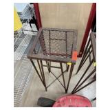 VINTAGE HAIRPIN METAL PLANTER STAND