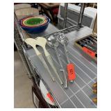 2 PAIRS OF SALED SERVING UTENSILS