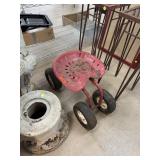 FARM SEAT ROLLING GARDEN SCOOTER