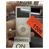 APPLE IPOD POWERS ON APPLE IPOD POWERS ON