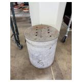 2PC VINTAGE BAIT BUCKETS ?  MONEY BUCKETS NOTE 2PC VINTAGE BAIT BUCKETS ?  MONEY BUCKETS NOTE