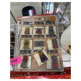 LOT OF NEW KOREAN MAGNET MEMO HOLDERS LOT OF NEW KOREAN MAGNET MEMO HOLDERS