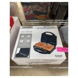 NEW SAPPHIRE DIAMOND SANDWICH MAKER NEW SAPPHIRE DIAMOND SANDWICH MAKER