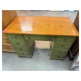 VINTAGE WOOD DESK VINTAGE WOOD DESK