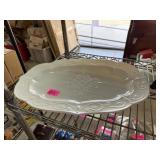 LARGE LENOX TRAY / SERVER FRENCH PERLE LARGE LENOX TRAY / SERVER FRENCH PERLE