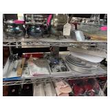 CONTENTS OF SHELF KITCHEN / CAKE PANS ETC CONTENTS OF SHELF KITCHEN / CAKE PANS ETC